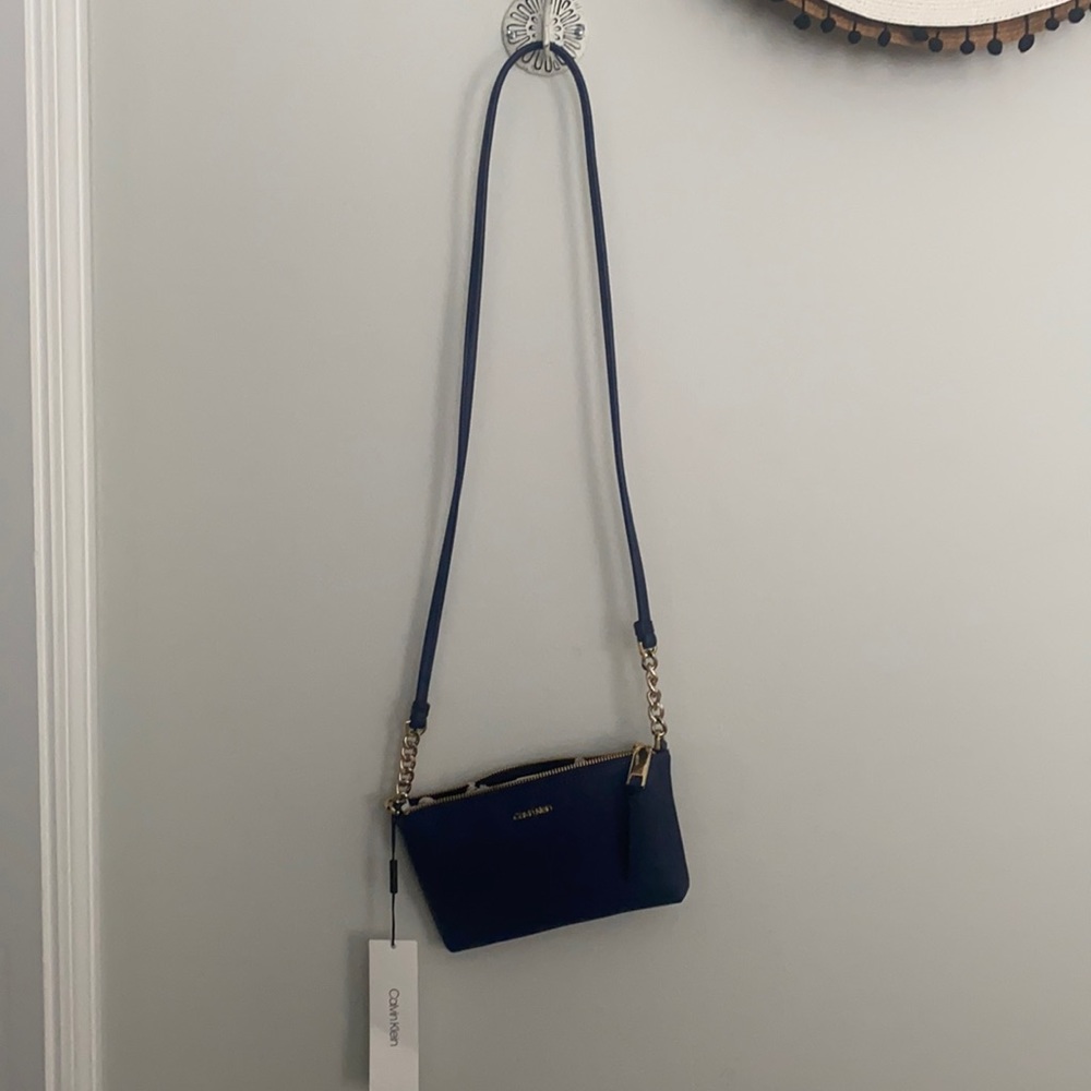 Calvin Klein cross body